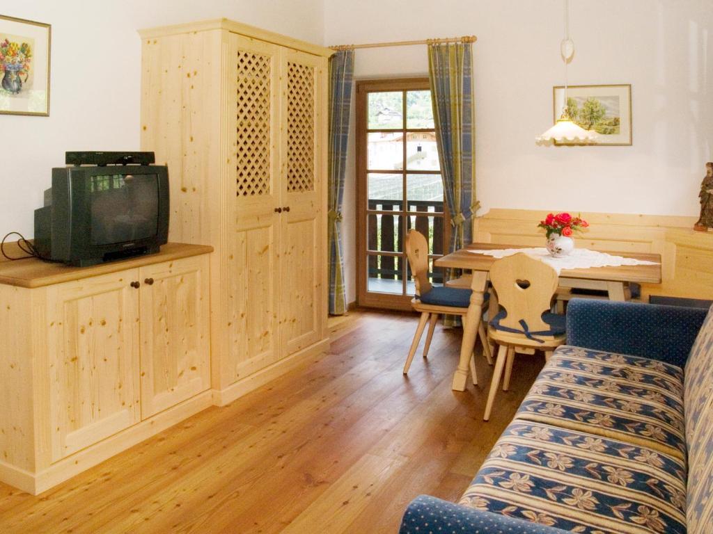 Plonerhof Villa Lagundo Room photo